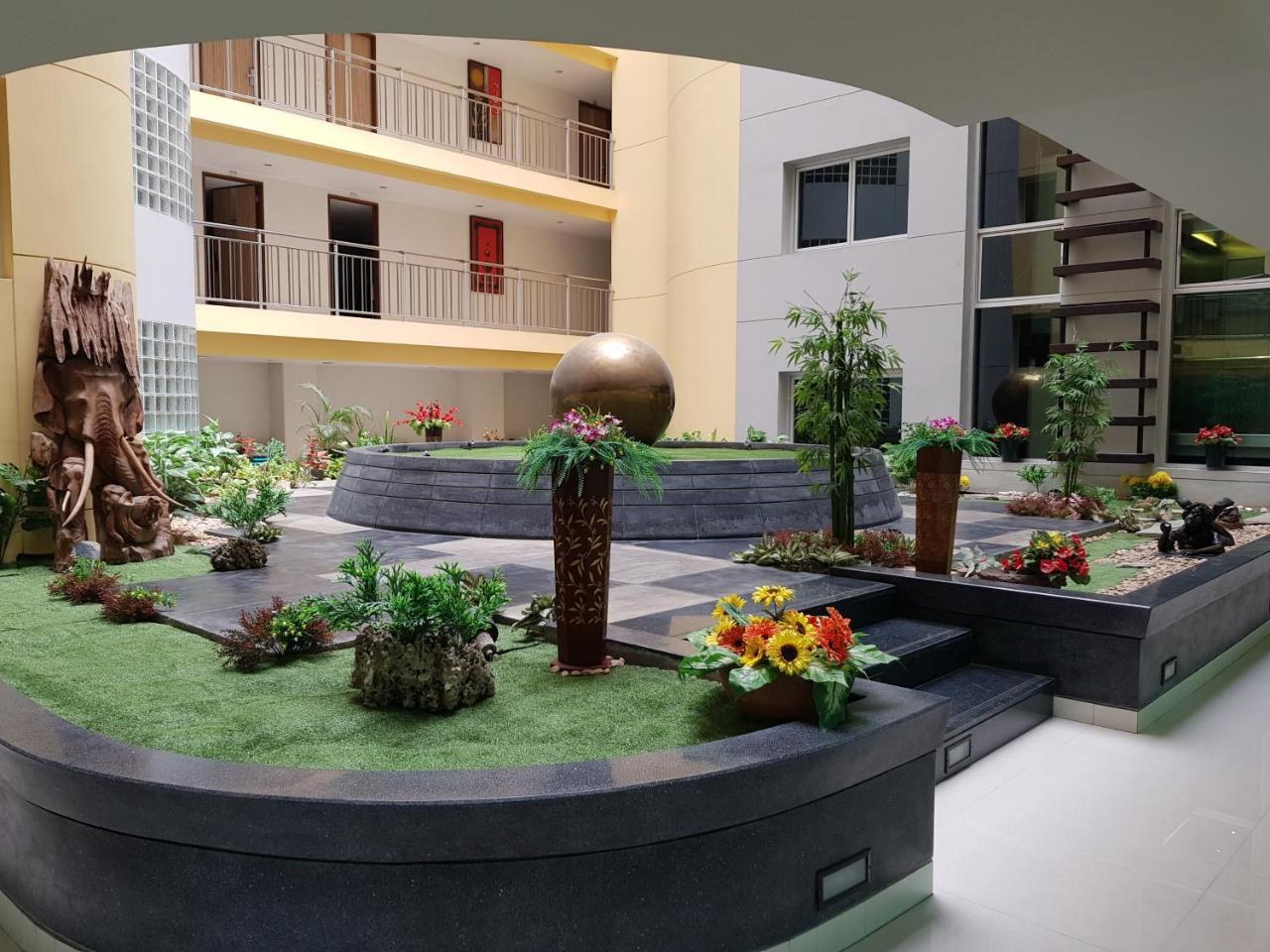 Olive Hotel & Residence Bangkok Sukhumvit 101 מראה חיצוני תמונה
